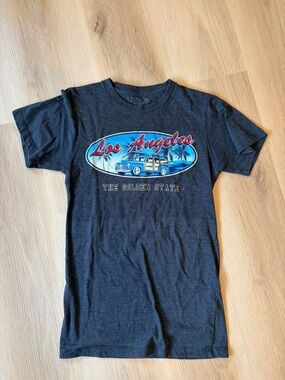 Los Angeles Apparel - Women’s Dark Gray 'Los Angeles' Graphic Tee - XS
